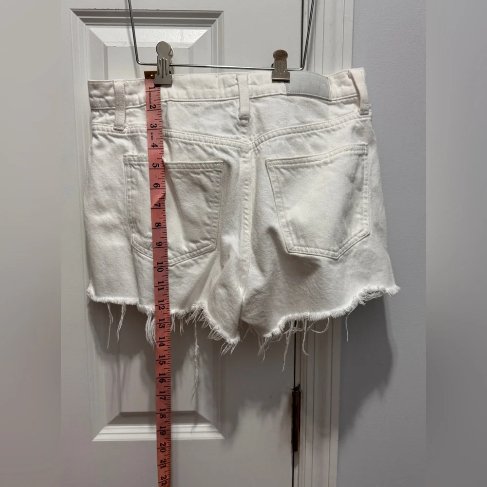 Pistola White Distressed Jean Shorts size 26